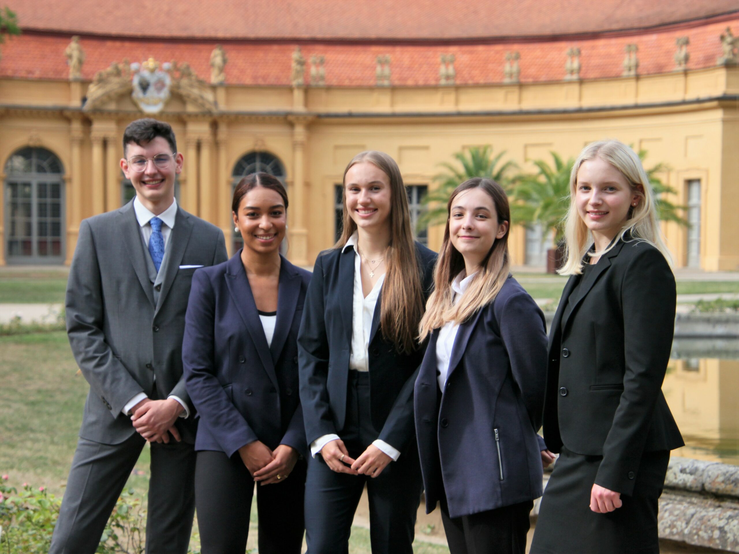 Von l.n.r. Paul Erban, Cynthia Everest, Hannah Epstude, Kathrin Schoeller, Julia Zipko.